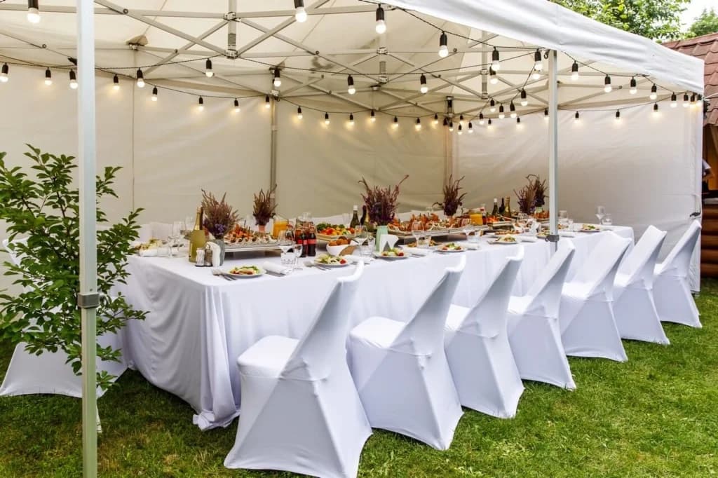 Zelt mieten für Hochzeiten: Flexibel, romantisch, unvergesslich