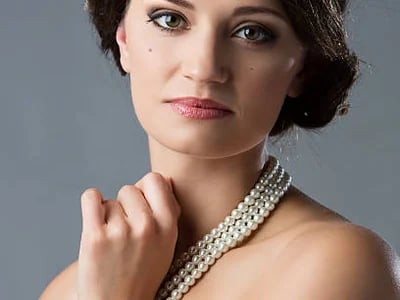 ELEGANTE PERLENSCHMUCK TRENDS: DIE SCHÖNHEIT DER PERLE GENIESSEN