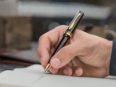 Wie personalisiert Kugelschreiber an Universitäten Eindruck machen