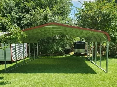 Carport günstig kaufen – so schützen Sie Ihr Auto und schaffen Platz für mehr