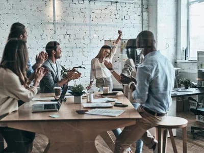 Mit Headhunter-Unterstützung neue Mitarbeiter reibungslos integrieren