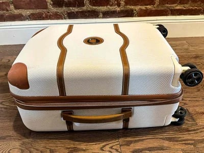 Reisen mit Klasse: Delsey Paris online kaufen mit Leidenschaft für exzellente Verarbeitung